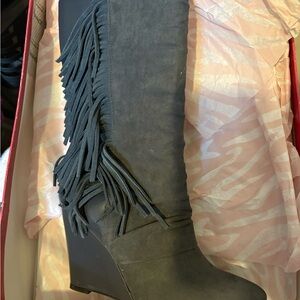 Fringe Suede Knee-High Boots - Black